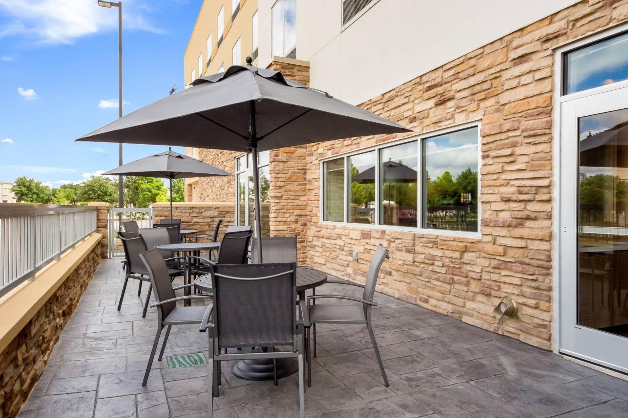Fairfield Inn & Suites By Marriott Dallas Plano/Frisco Ngoại thất bức ảnh